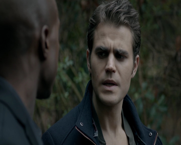 VampireDiaries-dot-nl_VampireDiaries-8x13TheLiesWillCatchUpToYou1718.jpg