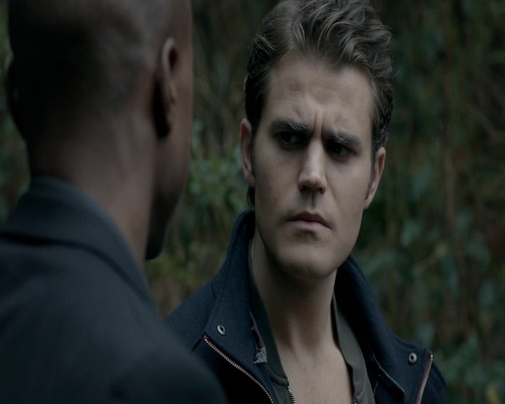 VampireDiaries-dot-nl_VampireDiaries-8x13TheLiesWillCatchUpToYou1740.jpg