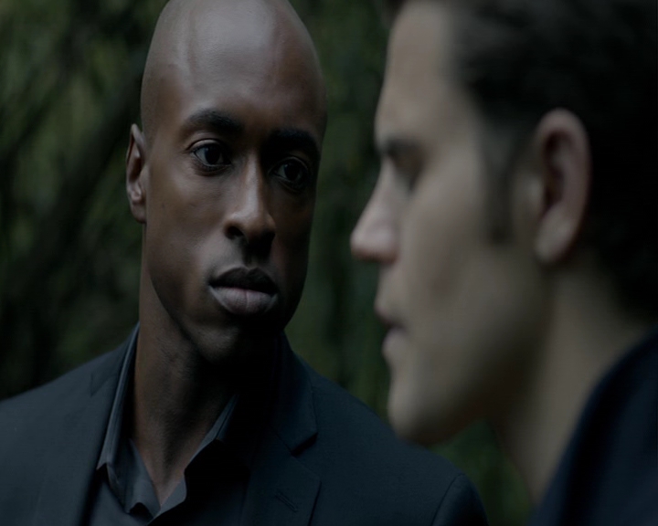 VampireDiaries-dot-nl_VampireDiaries-8x13TheLiesWillCatchUpToYou1758.jpg