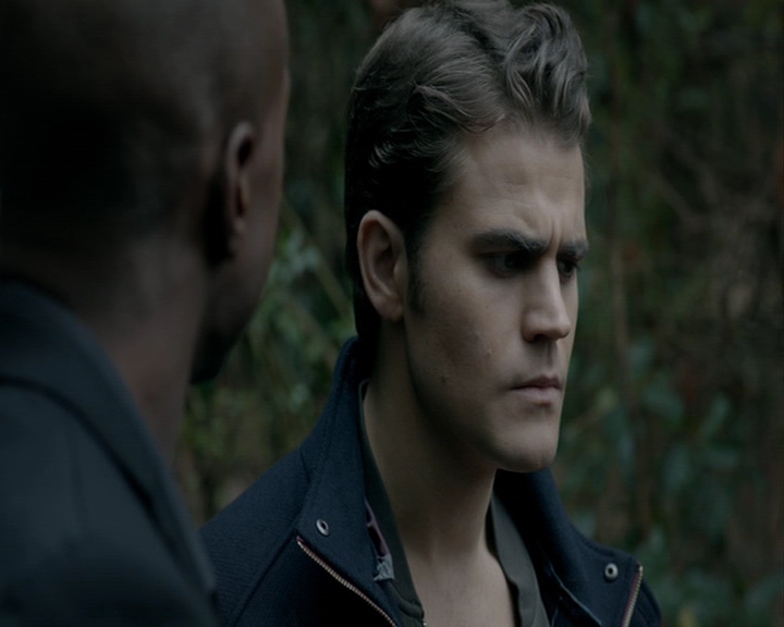 VampireDiaries-dot-nl_VampireDiaries-8x13TheLiesWillCatchUpToYou1781.jpg