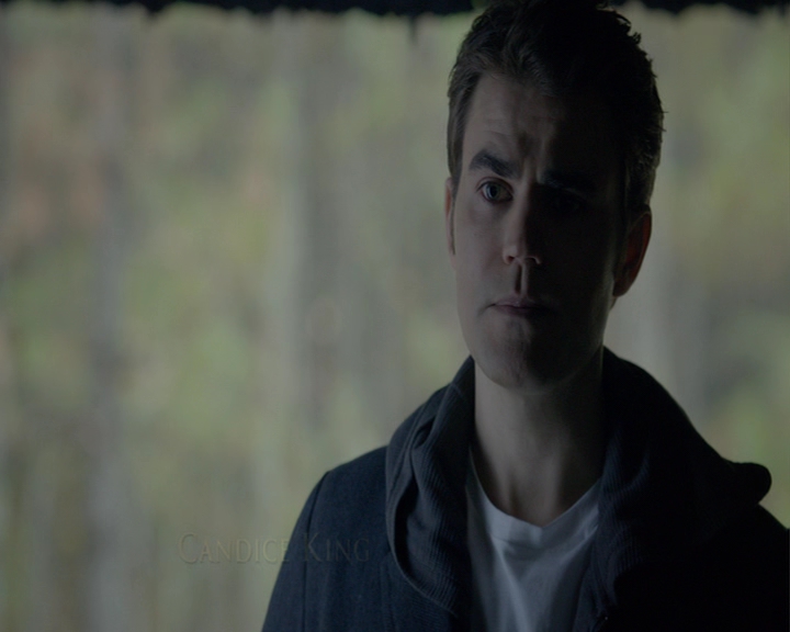 VampireDiaries-dot-nl_VampireDiaries-8x14ItsBeenAHellOfARide0081.jpg