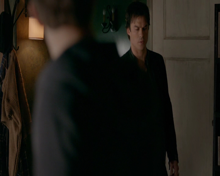 VampireDiaries-dot-nl_VampireDiaries-8x14ItsBeenAHellOfARide0173.jpg