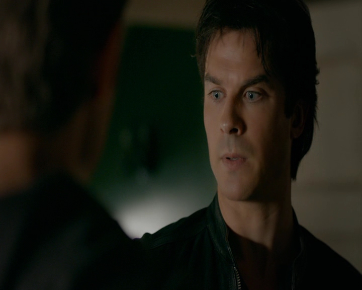 VampireDiaries-dot-nl_VampireDiaries-8x14ItsBeenAHellOfARide0198.jpg