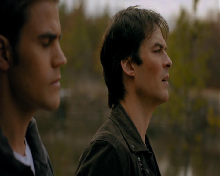 VampireDiaries-dot-nl_VampireDiaries-8x14ItsBeenAHellOfARide0704.jpg