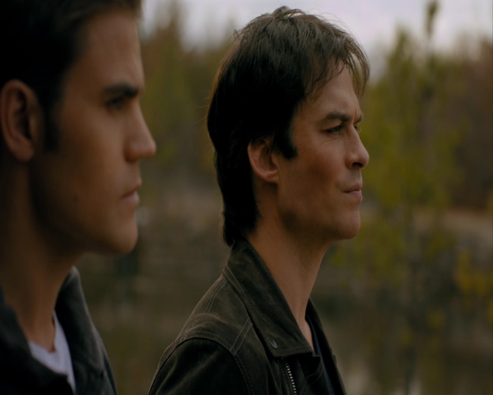 VampireDiaries-dot-nl_VampireDiaries-8x14ItsBeenAHellOfARide0708.jpg