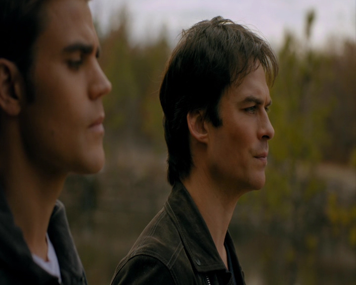 VampireDiaries-dot-nl_VampireDiaries-8x14ItsBeenAHellOfARide0711.jpg