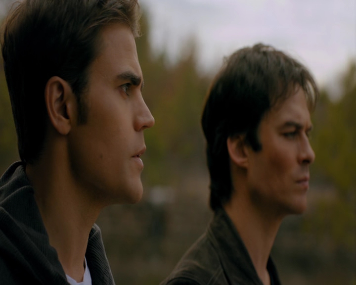 VampireDiaries-dot-nl_VampireDiaries-8x14ItsBeenAHellOfARide0713.jpg