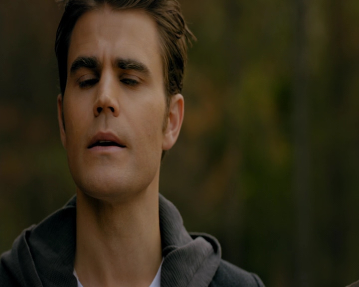 VampireDiaries-dot-nl_VampireDiaries-8x14ItsBeenAHellOfARide0721.jpg