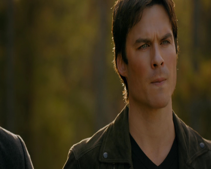 VampireDiaries-dot-nl_VampireDiaries-8x14ItsBeenAHellOfARide0726.jpg