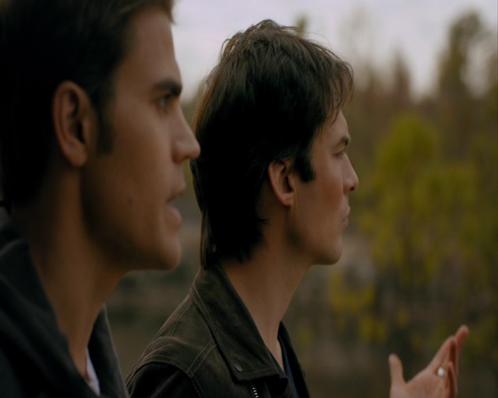 VampireDiaries-dot-nl_VampireDiaries-8x14ItsBeenAHellOfARide0731.jpg