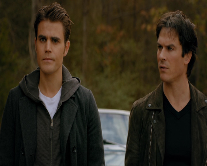 VampireDiaries-dot-nl_VampireDiaries-8x14ItsBeenAHellOfARide0733.jpg