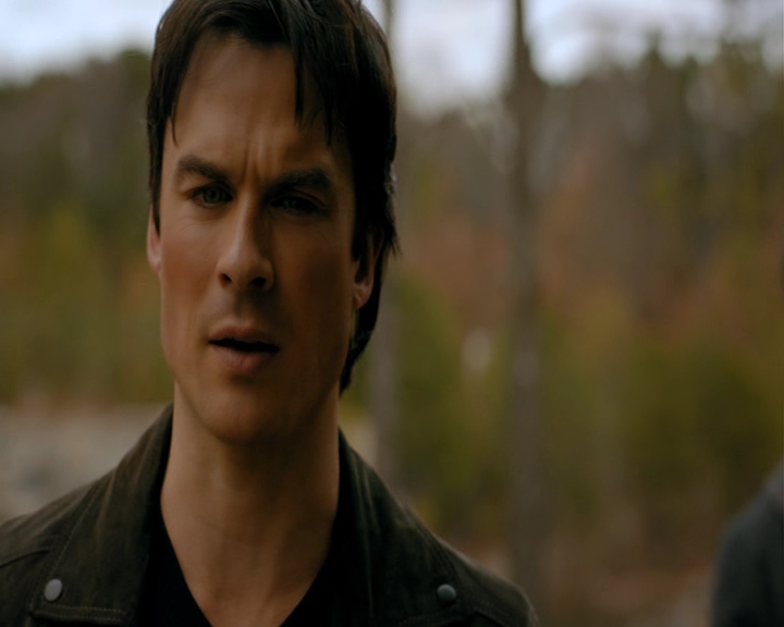 VampireDiaries-dot-nl_VampireDiaries-8x14ItsBeenAHellOfARide0754.jpg