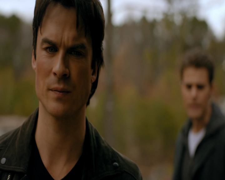 VampireDiaries-dot-nl_VampireDiaries-8x14ItsBeenAHellOfARide0755.jpg