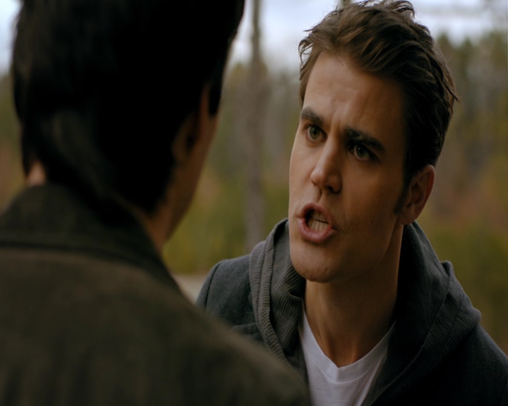 VampireDiaries-dot-nl_VampireDiaries-8x14ItsBeenAHellOfARide0763.jpg