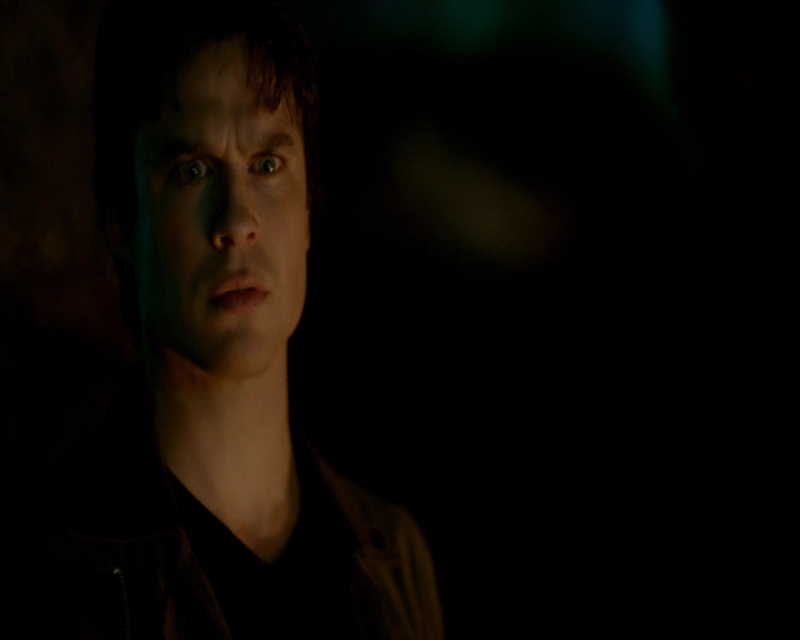 VampireDiaries-dot-nl_VampireDiaries-8x14ItsBeenAHellOfARide1263.jpg