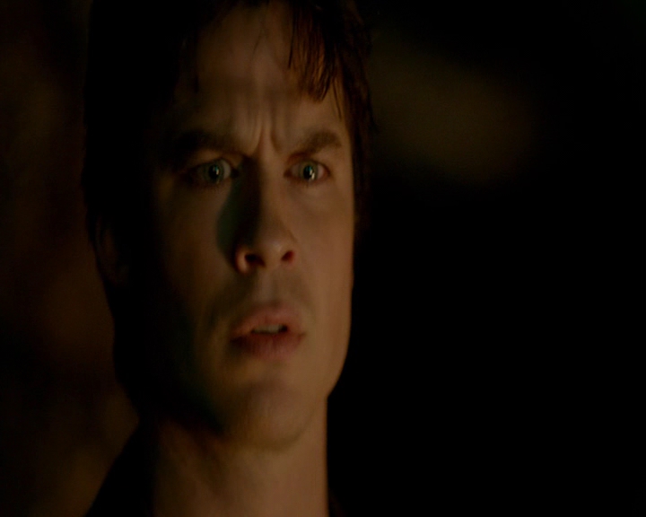 VampireDiaries-dot-nl_VampireDiaries-8x14ItsBeenAHellOfARide1277.jpg