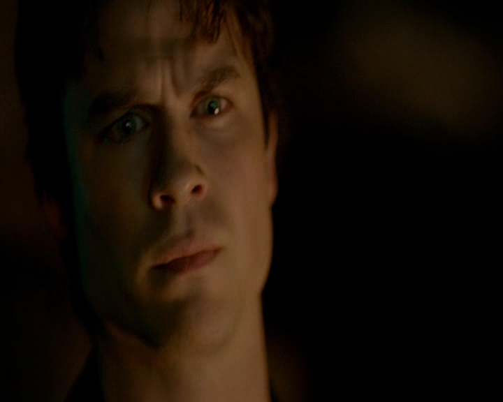 VampireDiaries-dot-nl_VampireDiaries-8x14ItsBeenAHellOfARide1282.jpg