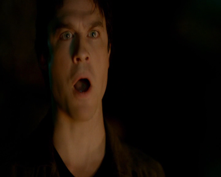 VampireDiaries-dot-nl_VampireDiaries-8x14ItsBeenAHellOfARide1313.jpg