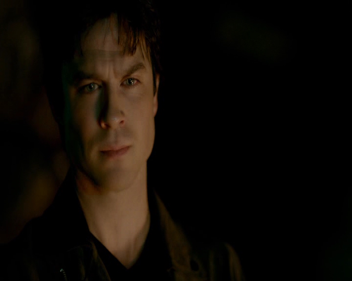 VampireDiaries-dot-nl_VampireDiaries-8x14ItsBeenAHellOfARide1342.jpg