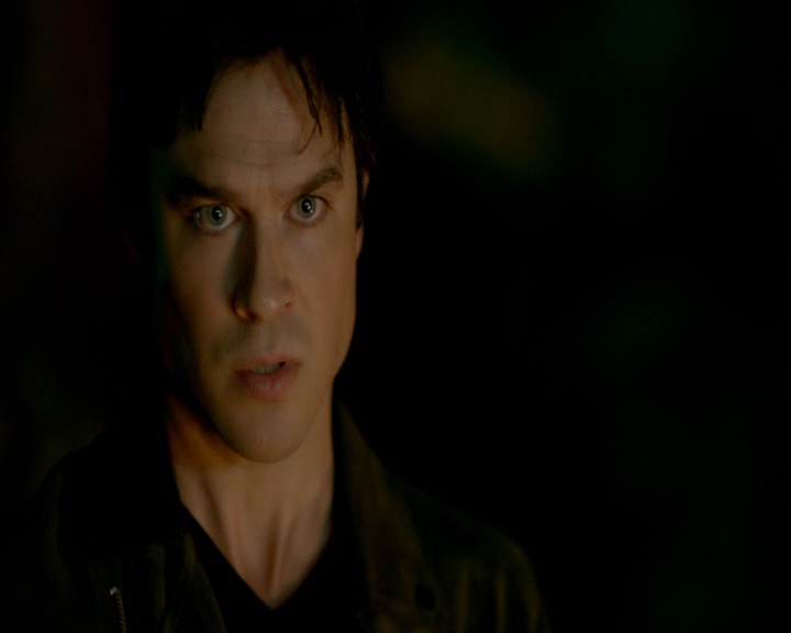 VampireDiaries-dot-nl_VampireDiaries-8x14ItsBeenAHellOfARide1354.jpg