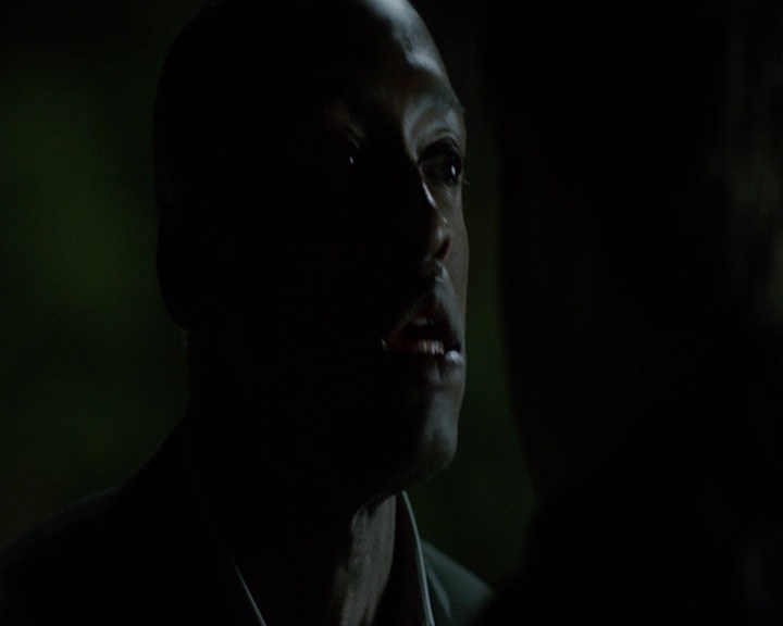 VampireDiaries-dot-nl_VampireDiaries-8x14ItsBeenAHellOfARide1701.jpg