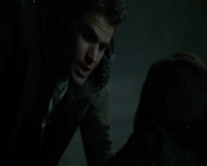 VampireDiaries-dot-nl_VampireDiaries-8x14ItsBeenAHellOfARide1777.jpg