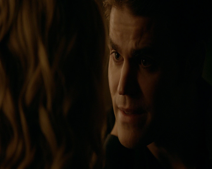 VampireDiaries-dot-nl_VampireDiaries-8x14ItsBeenAHellOfARide2079.jpg