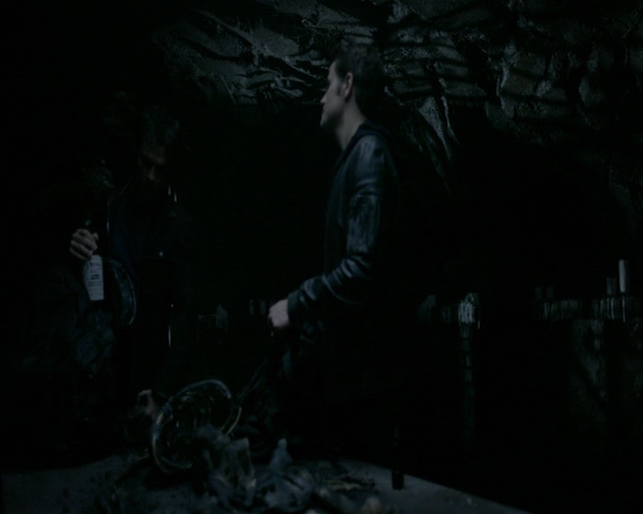 VampireDiaries-dot-nl_VampireDiaries-8x15WerePlanningAJuneWedding0485.jpg