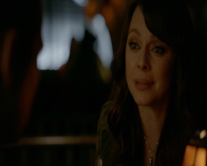 VampireDiaries-dot-nl_VampireDiaries-8x15WerePlanningAJuneWedding0514.jpg