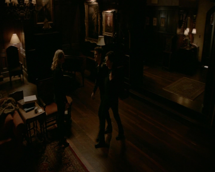 VampireDiaries-dot-nl_VampireDiaries-8x15WerePlanningAJuneWedding0619.jpg