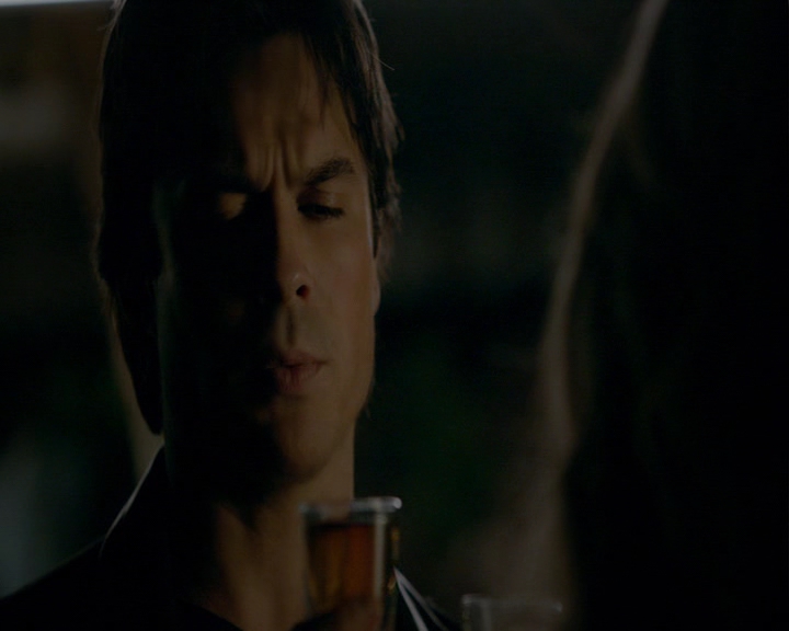 VampireDiaries-dot-nl_VampireDiaries-8x15WerePlanningAJuneWedding0814.jpg