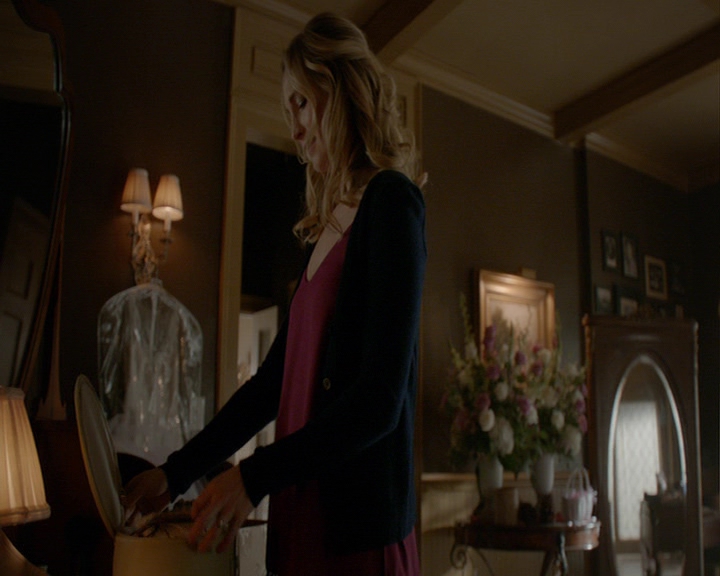 VampireDiaries-dot-nl_VampireDiaries-8x15WerePlanningAJuneWedding0922.jpg