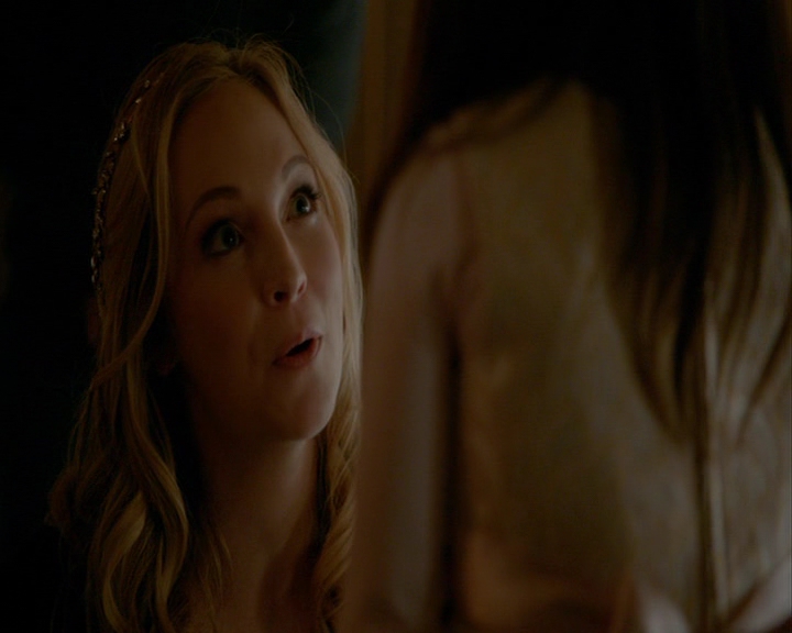 VampireDiaries-dot-nl_VampireDiaries-8x15WerePlanningAJuneWedding1016.jpg