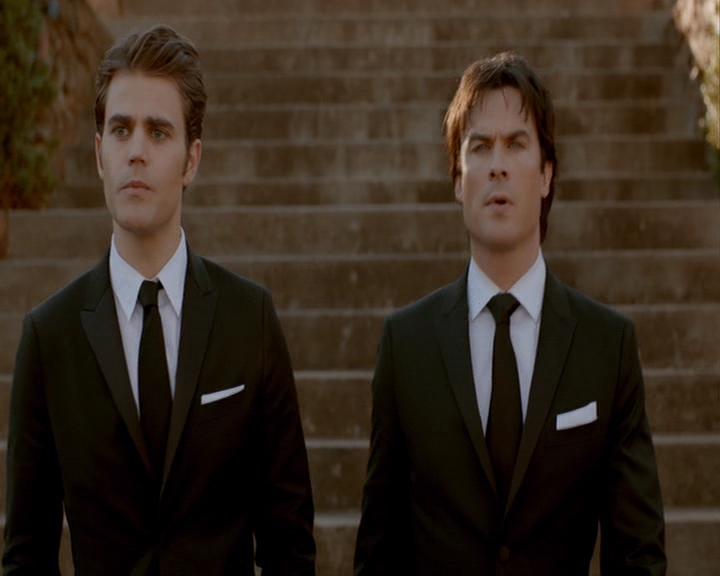 VampireDiaries-dot-nl_VampireDiaries-8x15WerePlanningAJuneWedding1177.jpg