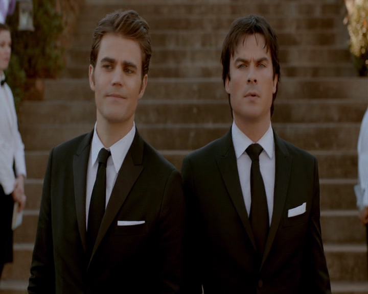 VampireDiaries-dot-nl_VampireDiaries-8x15WerePlanningAJuneWedding1179.jpg