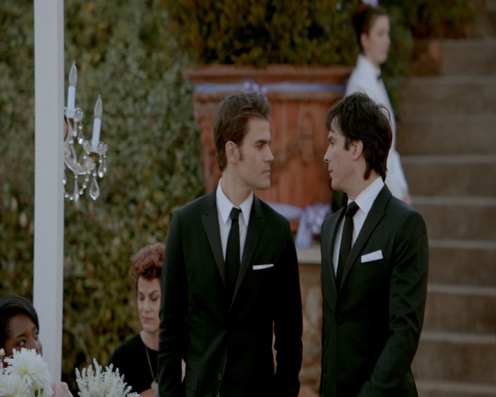 VampireDiaries-dot-nl_VampireDiaries-8x15WerePlanningAJuneWedding1182.jpg