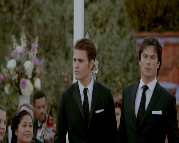 VampireDiaries-dot-nl_VampireDiaries-8x15WerePlanningAJuneWedding1184.jpg