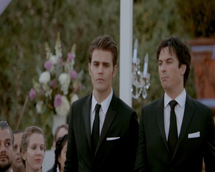 VampireDiaries-dot-nl_VampireDiaries-8x15WerePlanningAJuneWedding1185.jpg