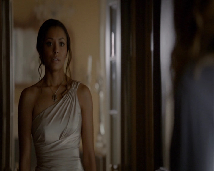 VampireDiaries-dot-nl_VampireDiaries-8x15WerePlanningAJuneWedding1217.jpg