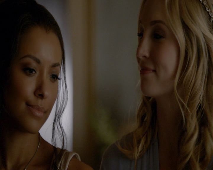 VampireDiaries-dot-nl_VampireDiaries-8x15WerePlanningAJuneWedding1242.jpg