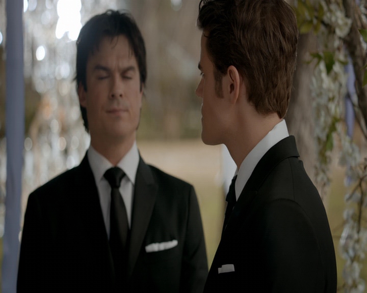 VampireDiaries-dot-nl_VampireDiaries-8x15WerePlanningAJuneWedding1346.jpg