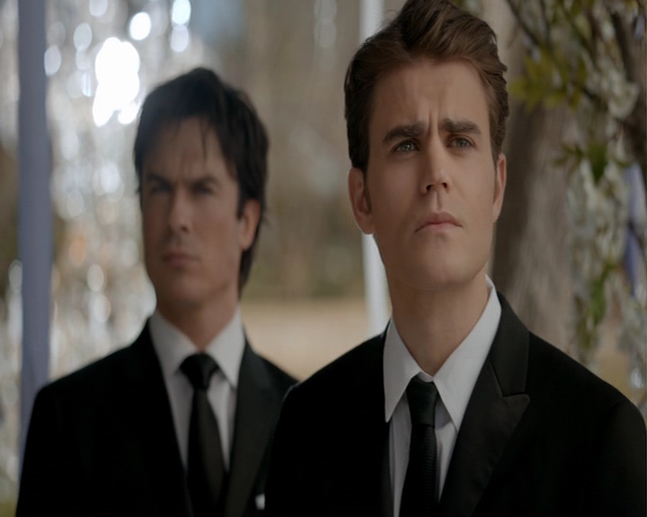 VampireDiaries-dot-nl_VampireDiaries-8x15WerePlanningAJuneWedding1352.jpg