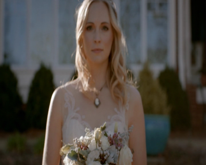 VampireDiaries-dot-nl_VampireDiaries-8x15WerePlanningAJuneWedding1361.jpg