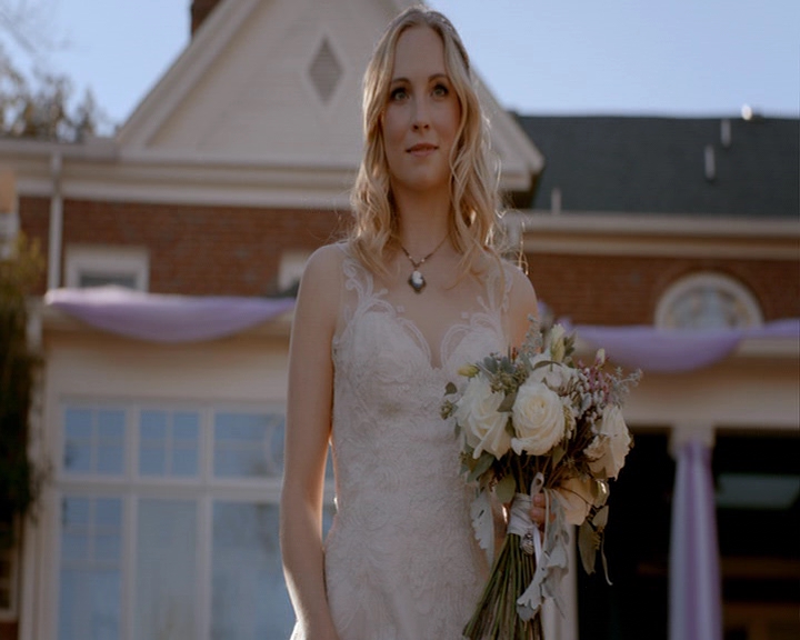 VampireDiaries-dot-nl_VampireDiaries-8x15WerePlanningAJuneWedding1390.jpg