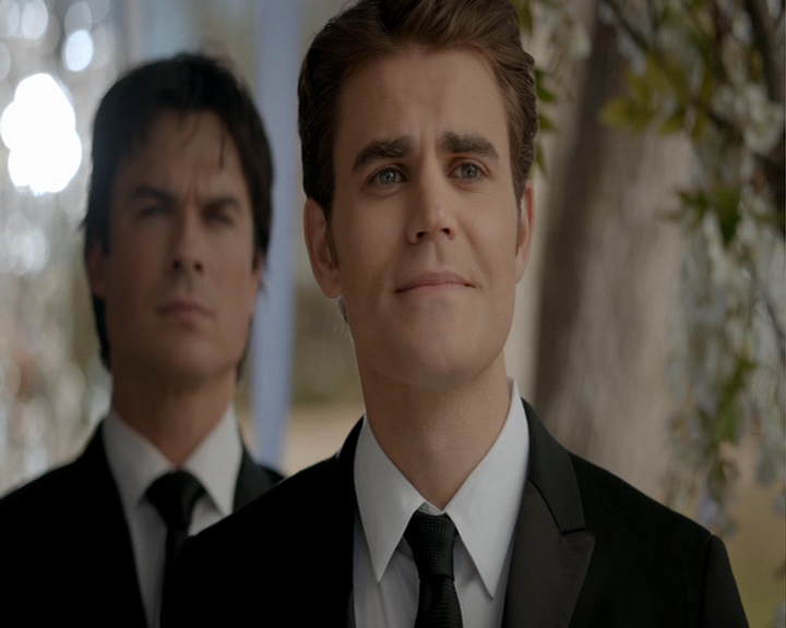 VampireDiaries-dot-nl_VampireDiaries-8x15WerePlanningAJuneWedding1408.jpg