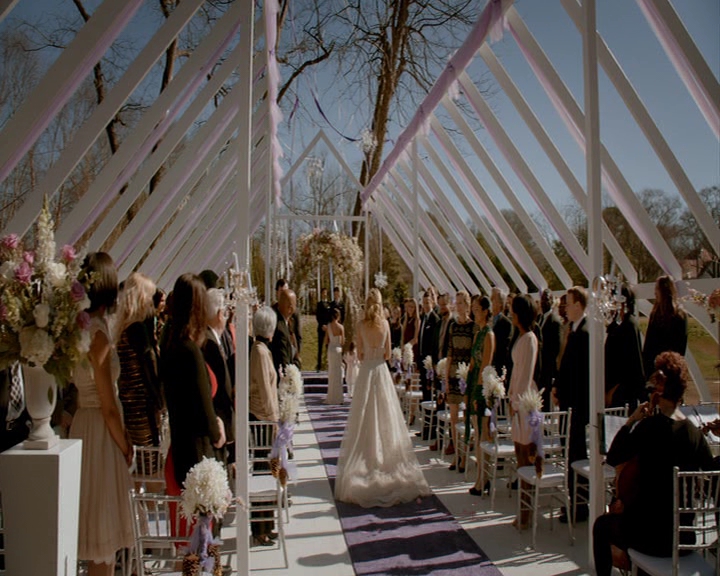 VampireDiaries-dot-nl_VampireDiaries-8x15WerePlanningAJuneWedding1416.jpg