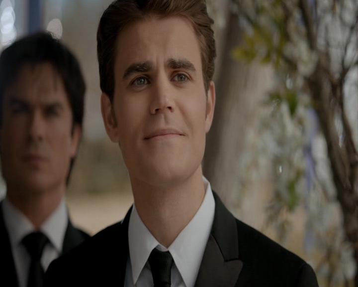 VampireDiaries-dot-nl_VampireDiaries-8x15WerePlanningAJuneWedding1432.jpg