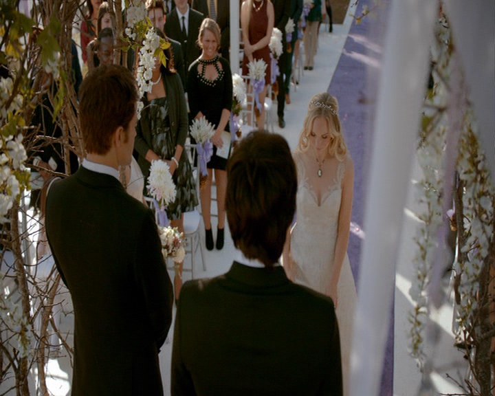 VampireDiaries-dot-nl_VampireDiaries-8x15WerePlanningAJuneWedding1442.jpg