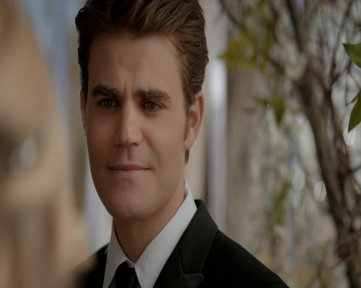 VampireDiaries-dot-nl_VampireDiaries-8x15WerePlanningAJuneWedding1450.jpg