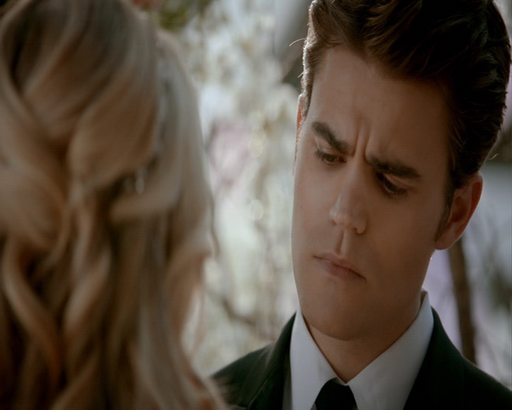 VampireDiaries-dot-nl_VampireDiaries-8x15WerePlanningAJuneWedding1454.jpg